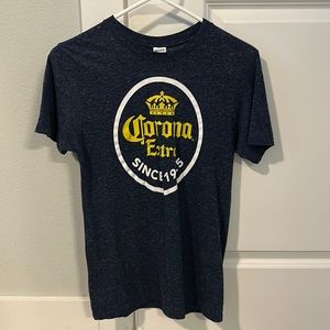 Size small blue corona extra tee